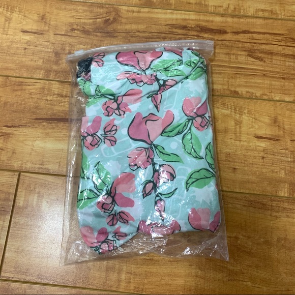 NEW Baby Car Seat Cover 4-in-1 Nursing Cover Floral - Picture 12 of 12